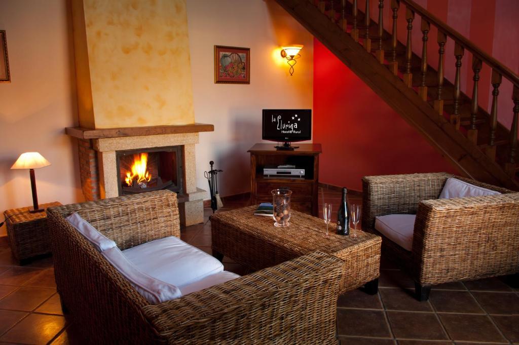 Hotel Rural La Lluriga La Galguera Quarto foto
